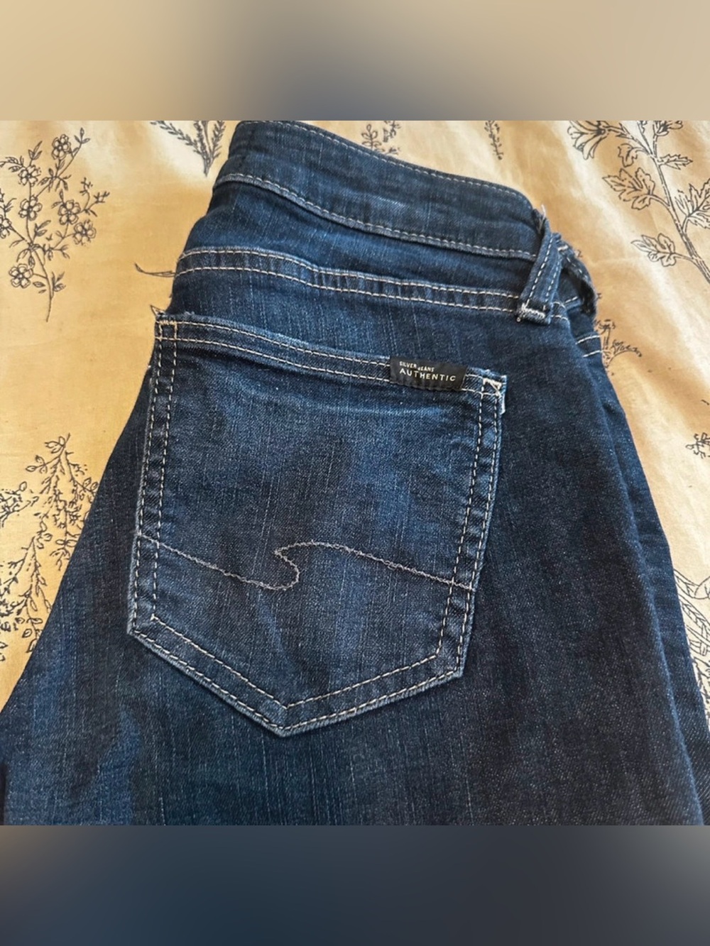 Silver Jeans Women's Dark Blue Straight Leg Jeans